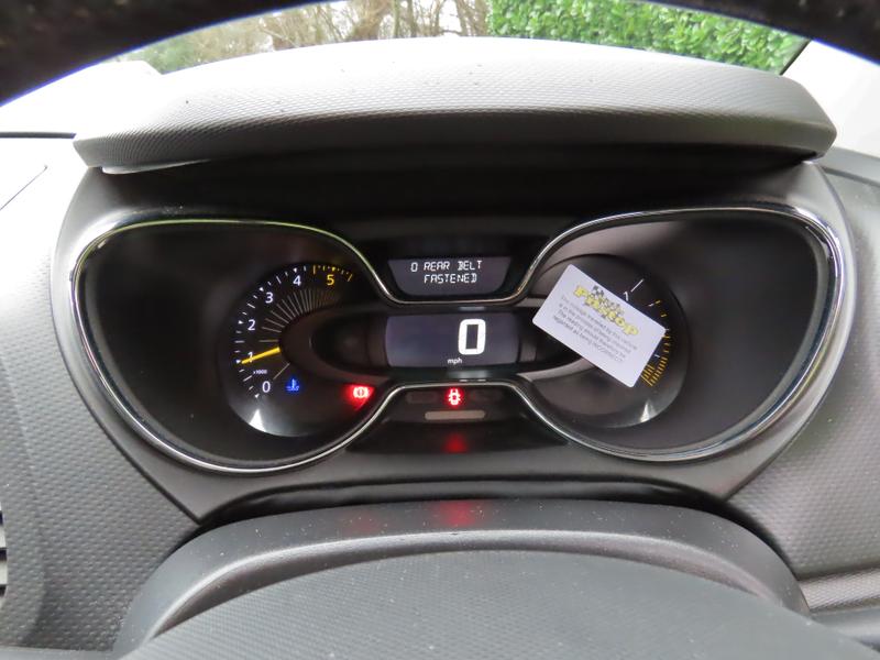 Used Renault Captur 2015 for sale - 77262046: Photo 16