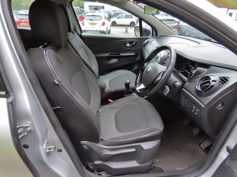 Used Renault Captur 2015 for sale - 77262046: Photo 17