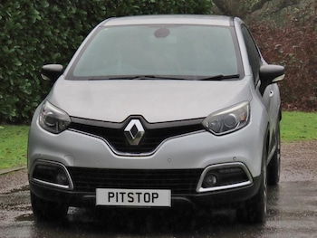 Used Renault Captur 2015 for sale - 77262046: Photo