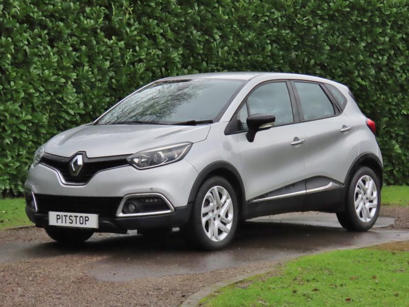 Used Renault Captur 2015 for sale - 77262046: Photo 2
