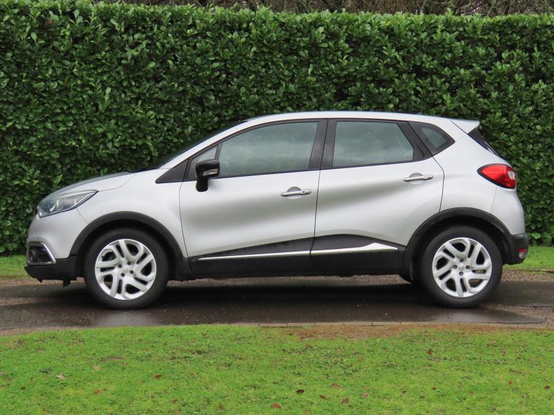 Used Renault Captur 2015 for sale - 77262046: Photo 5
