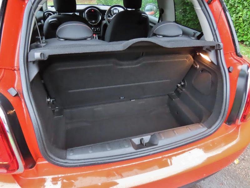 Used MINI Hatch 2018 for sale - 76984760: Photo 11