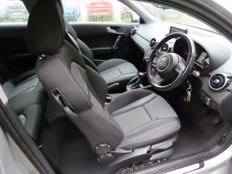 Used Audi A1 2012 for sale - 76394064: Photo 17