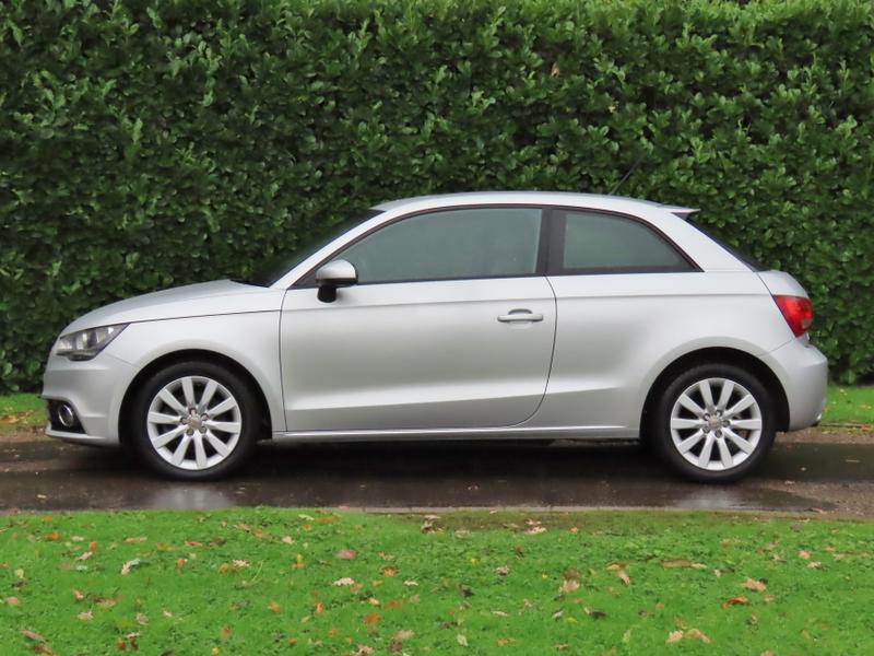 Used Audi A1 2012 for sale - 76394064: Photo 5