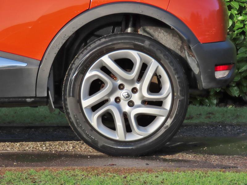 Used Renault Captur 2015 for sale - 77354377: Photo 8