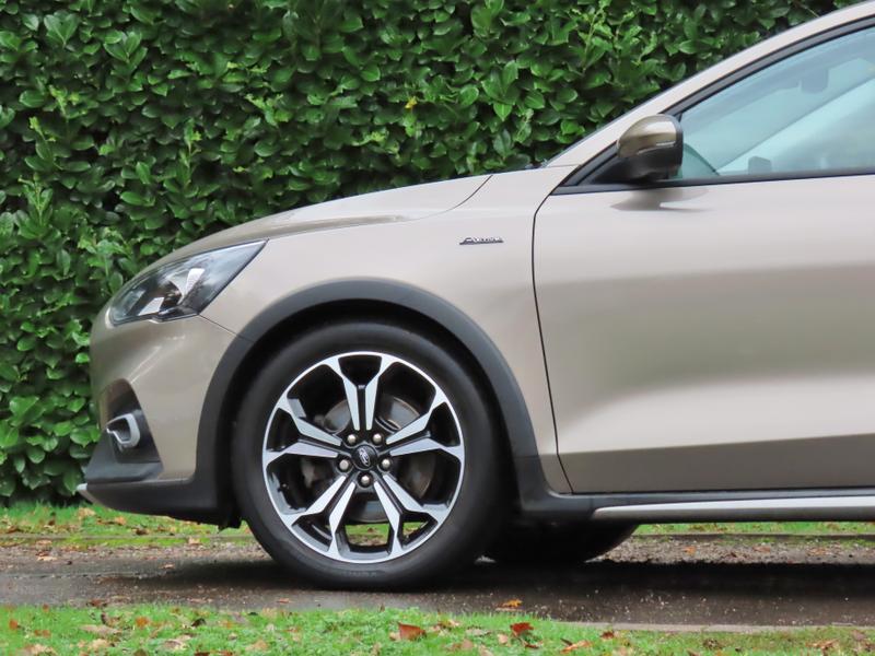 Used Ford Focus 2019 for sale - 76508113: Photo 9