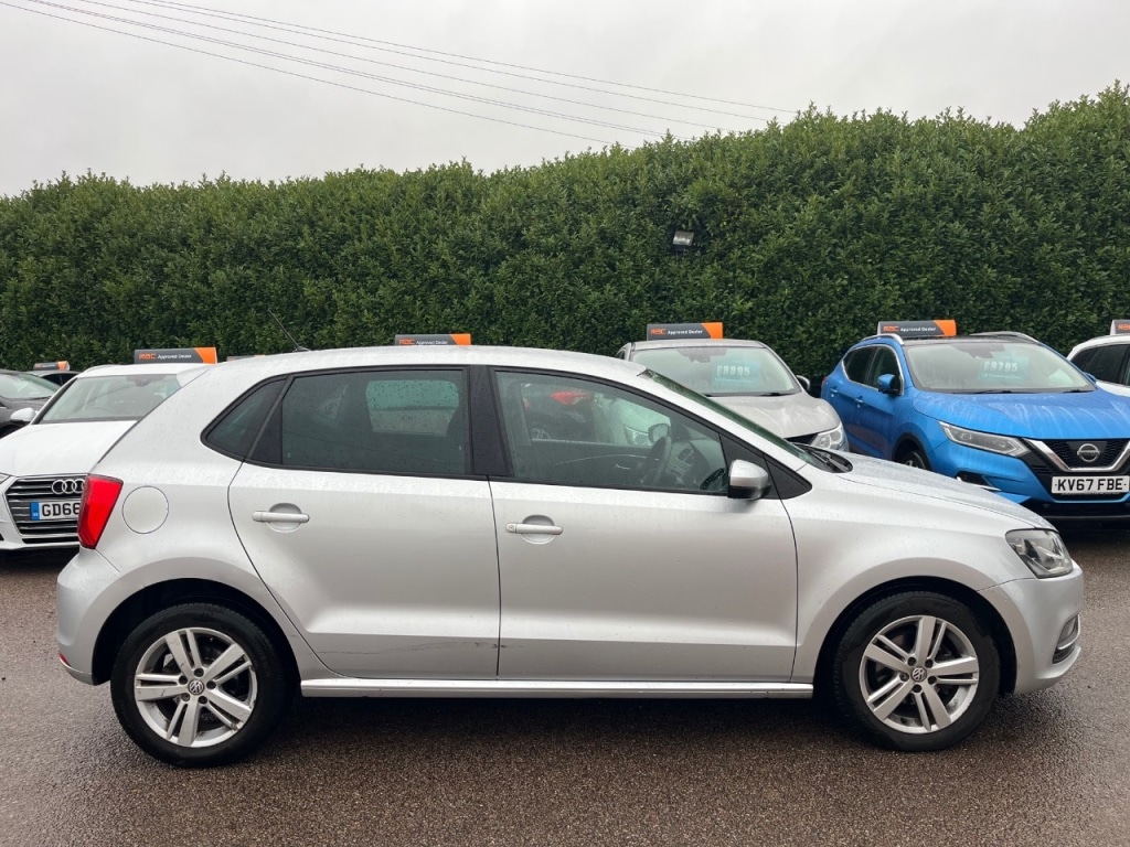 Used Volkswagen Polo 2016 for sale - 76985463: Photo 3