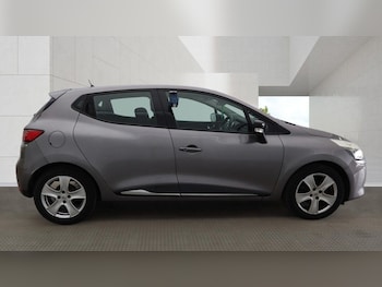 Used Renault Clio 2016 for sale - 79090153: Photo
