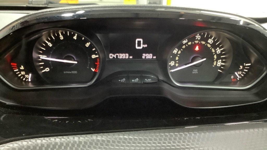 Used Peugeot 208 2018 for sale - 77088571: Photo 10