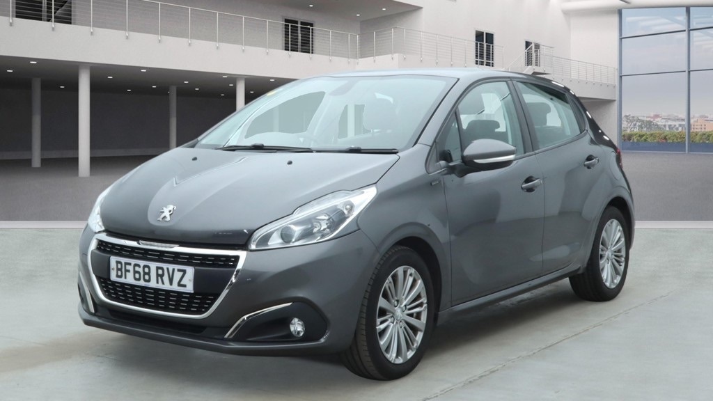 Used Peugeot 208 2018 for sale - 77088571: Photo 3