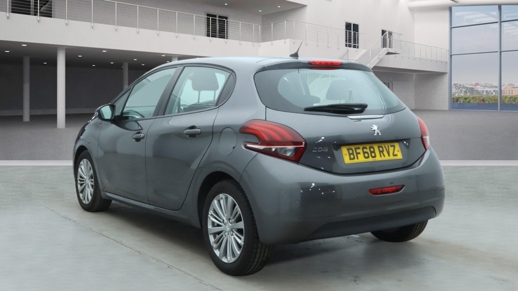 Used Peugeot 208 2018 for sale - 77088571: Photo 5