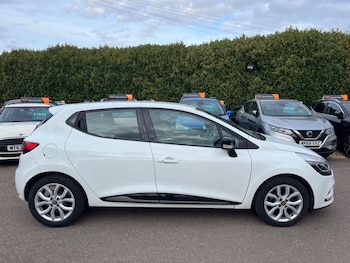 Used Renault Clio 2018 for sale - 78271847: Photo