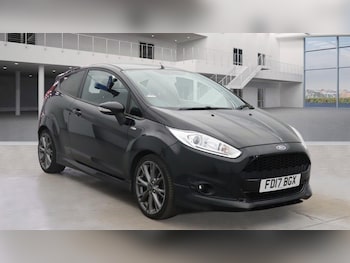 Used Ford Fiesta 2017 for sale - 76147199: Photo 3