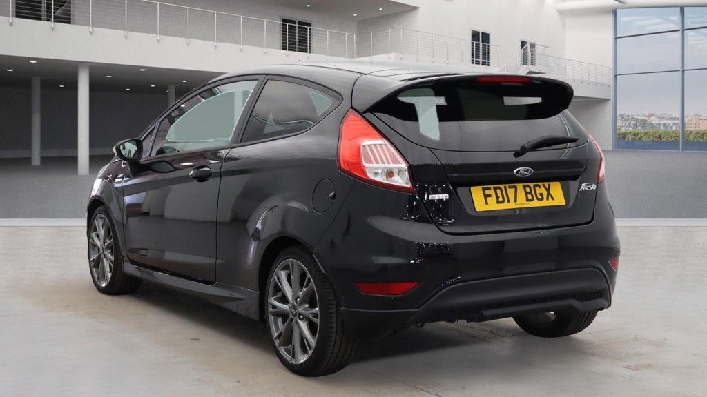 Used Ford Fiesta 2017 for sale - 76147199: Photo 5