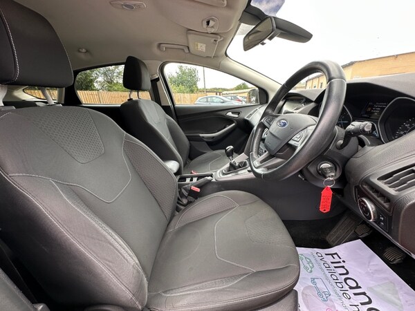 Used Ford Focus 2016 for sale - 75692692: Photo 11