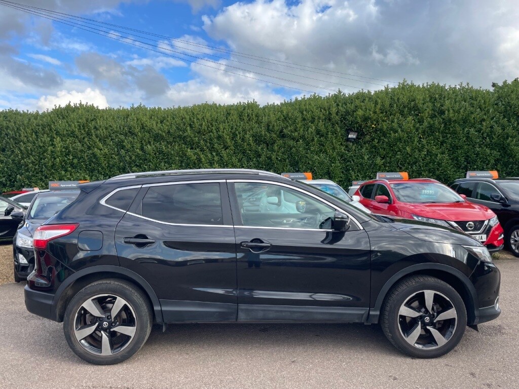 Used Nissan Qashqai 2016 for sale - 76317051: Photo 3