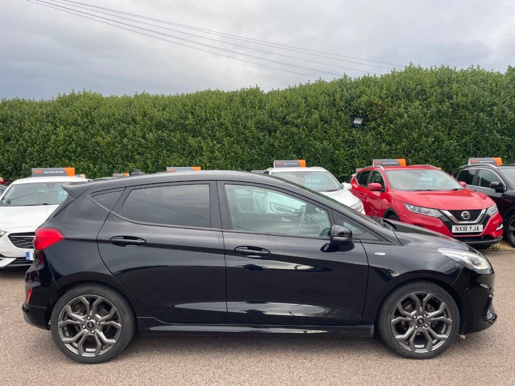 Used Ford Fiesta 2019 for sale - 76461650: Photo 3
