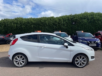 Used Ford Fiesta 2016 for sale - 75692671: Photo
