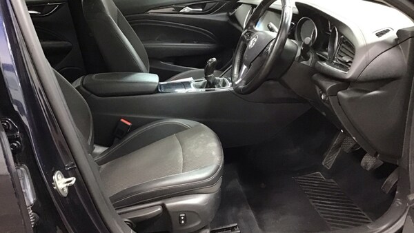 Used Vauxhall Insignia 2018 for sale - 76317052: Photo 10