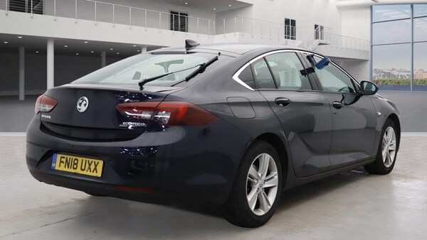 Used Vauxhall Insignia 2018 for sale - 76317052: Photo 8