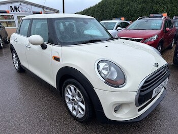 Used MINI Hatch 2017 for sale - 77220627: Photo