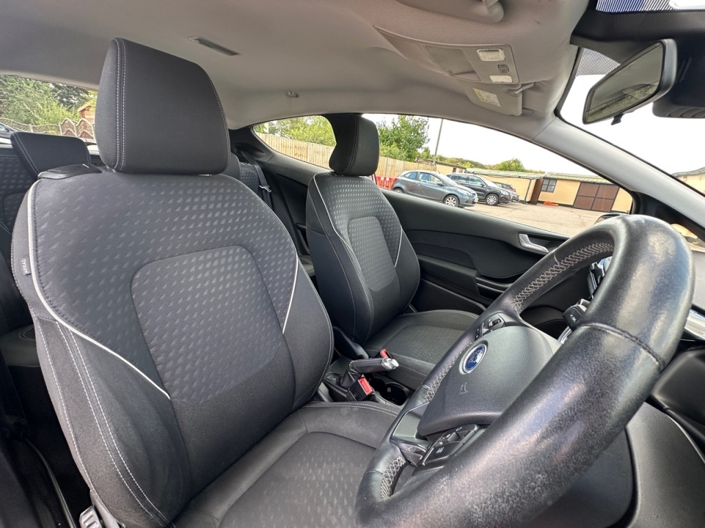 Used Ford Fiesta 2018 for sale - 75776852: Photo 23