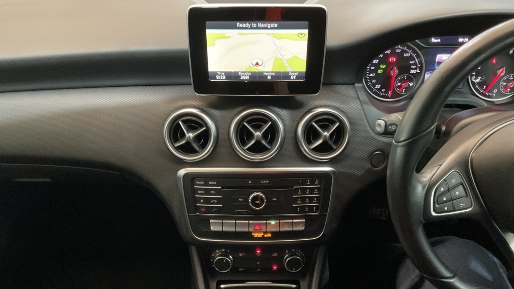 Used Mercedes-Benz A-Class 2016 for sale - 77148303: Photo 11