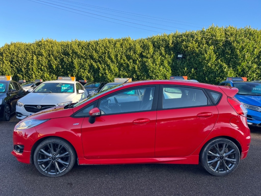 Used Ford Fiesta 2017 for sale - 76739720: Photo 7