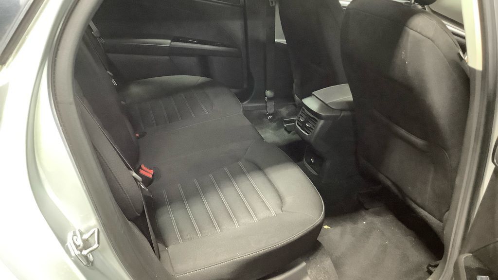 Used Ford Mondeo 2016 for sale - 76355951: Photo 13
