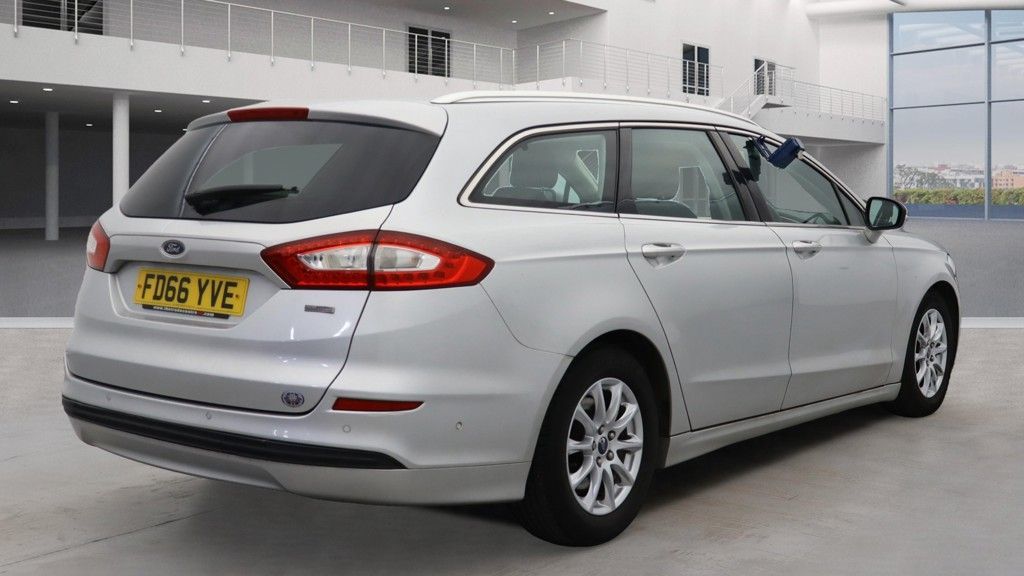 Used Ford Mondeo 2016 for sale - 76355951: Photo 6