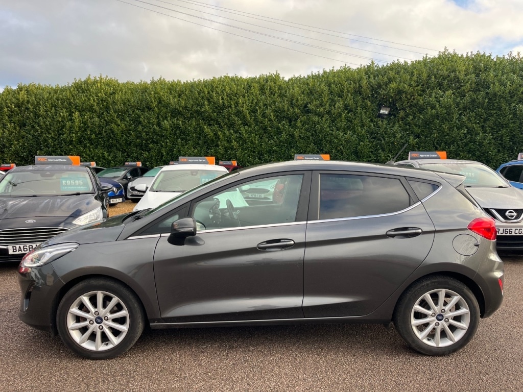 Used Ford Fiesta 2018 for sale - 76882950: Photo 7