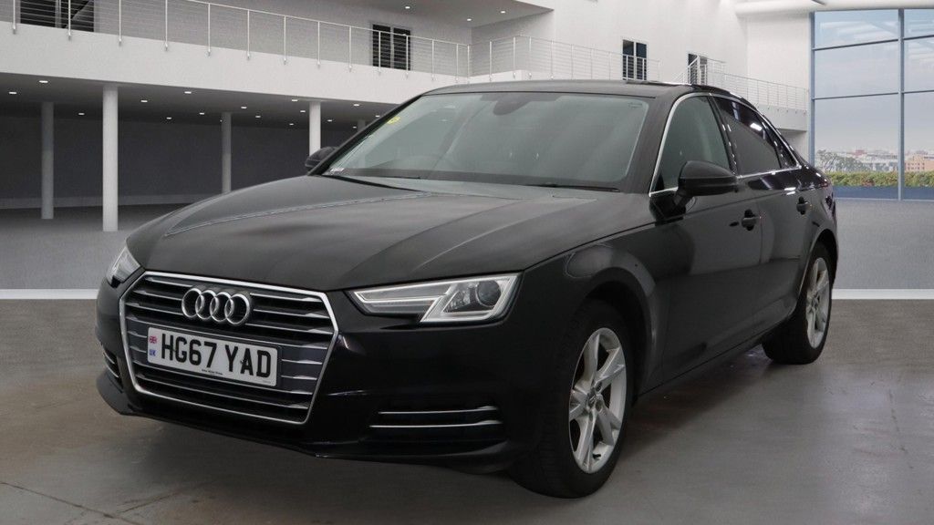 Used Audi A4 2018 for sale - 77382135: Photo 4