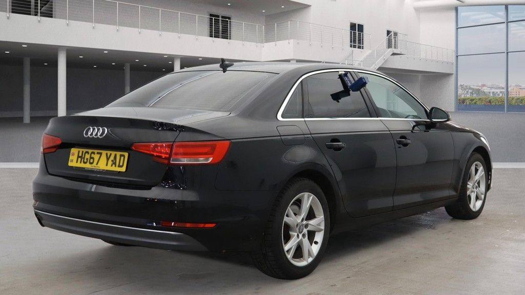 Used Audi A4 2018 for sale - 77382135: Photo 6