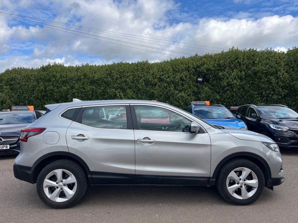 Used Nissan Qashqai 2018 for sale - 78223581: Photo 3