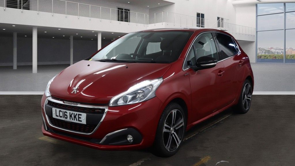 Used Peugeot 208 2016 for sale - 77211639: Photo 5