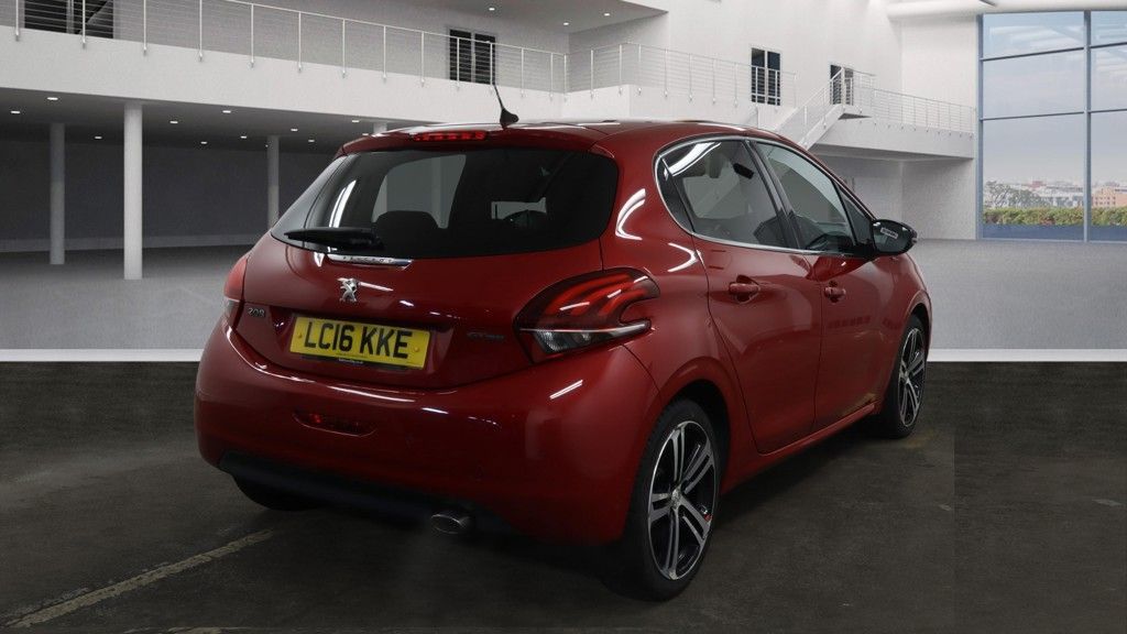 Used Peugeot 208 2016 for sale - 77211639: Photo 8