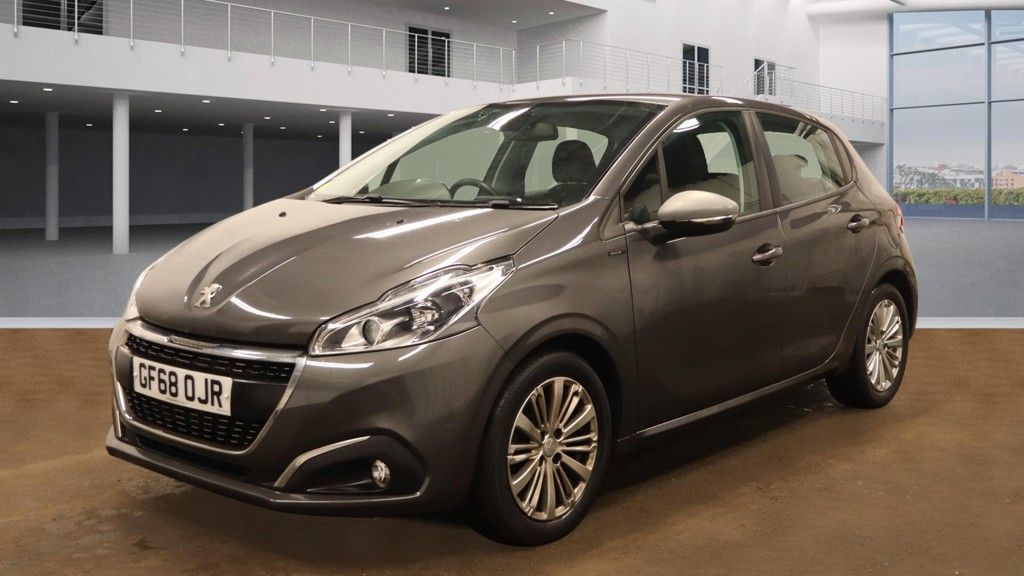 Used Peugeot 208 2019 for sale - 77679893: Photo 3