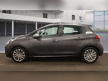 Used Peugeot 208 2019 for sale - 77679893: Photo