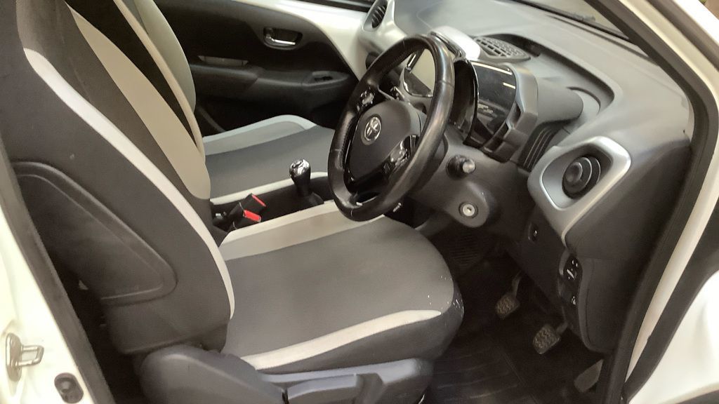 Used Toyota AYGO 2016 for sale - 77211616: Photo 10