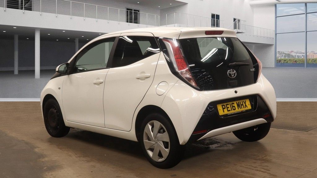 Used Toyota AYGO 2016 for sale - 77211616: Photo 7