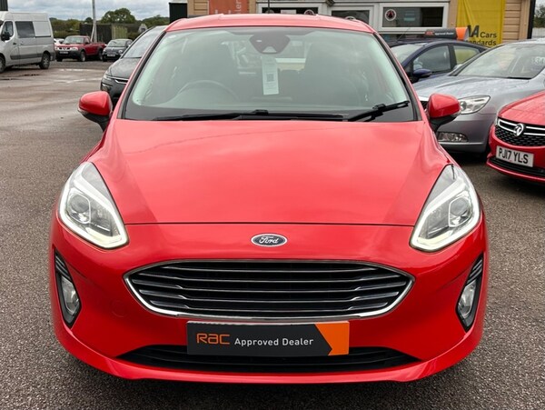 Used Ford Fiesta 2017 for sale - 72330897: Photo 7