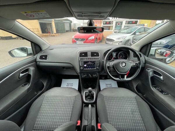 Used Volkswagen Polo 2016 for sale - 76147193: Photo 10