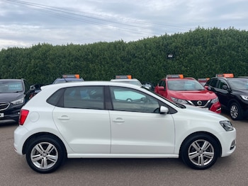 Used Volkswagen Polo 2016 for sale - 76147193: Photo 3