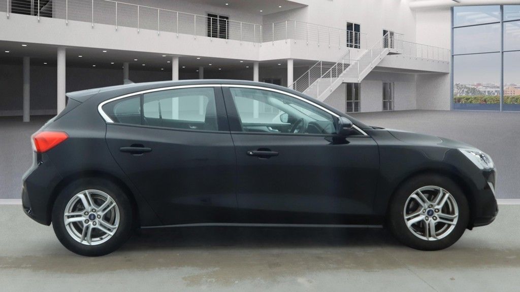 Used Ford Focus 2019 for sale - 76972911: Photo 3