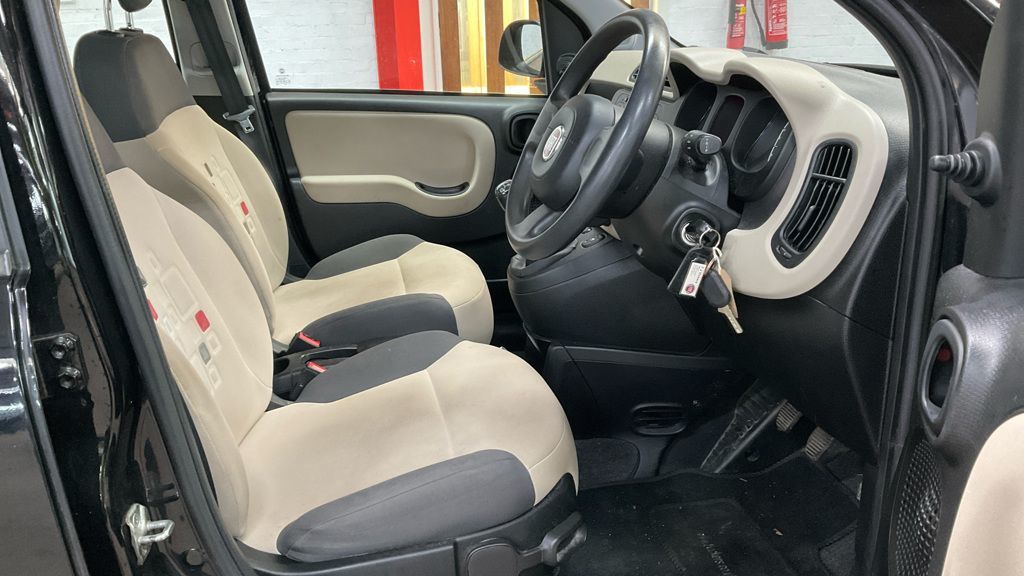 Used Fiat Panda 2015 for sale - 76882951: Photo 10