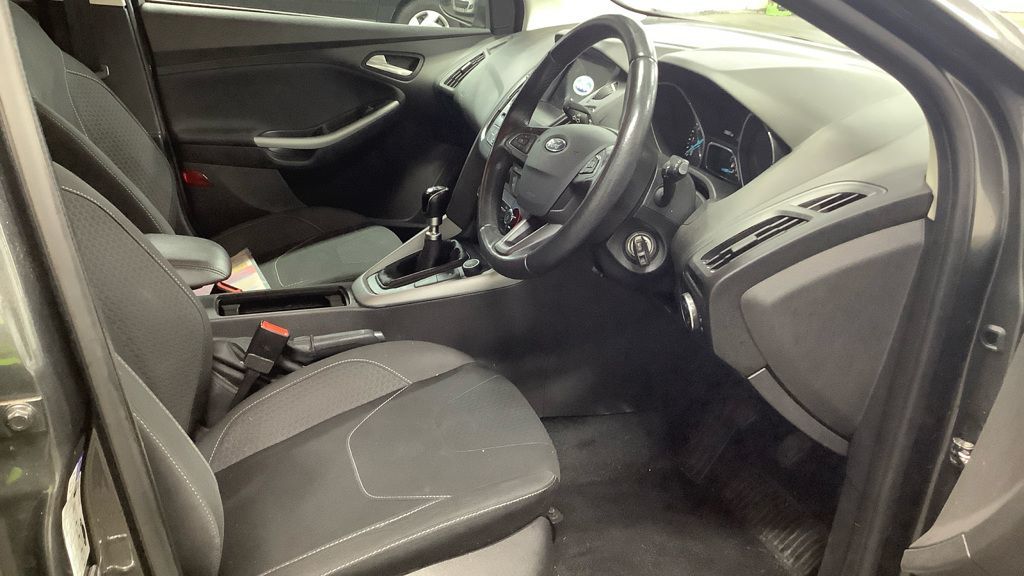 Used Ford Focus 2018 for sale - 76819831: Photo 10