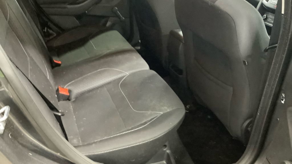 Used Ford Focus 2018 for sale - 76819831: Photo 11