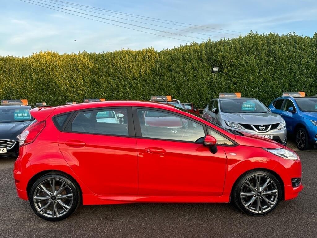 Used Ford Fiesta 2017 for sale - 78223588: Photo 3