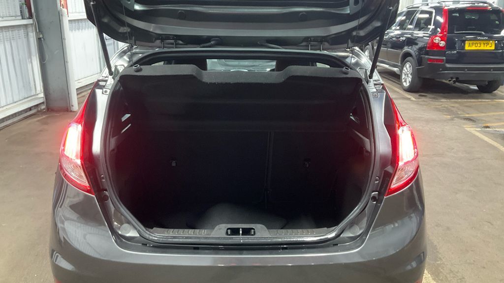 Used Ford Fiesta 2017 for sale - 77059374: Photo 14