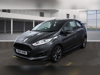 Used Ford Fiesta 2017 for sale - 77059374: Photo